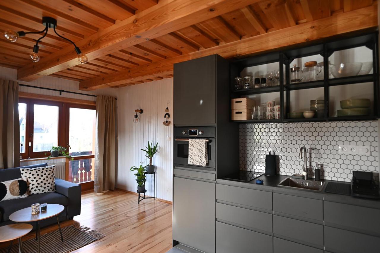 Apartman S Krbom Vedla Zubacky Tatranska Strba Exterior photo